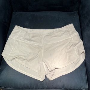 Size 6 white speedups